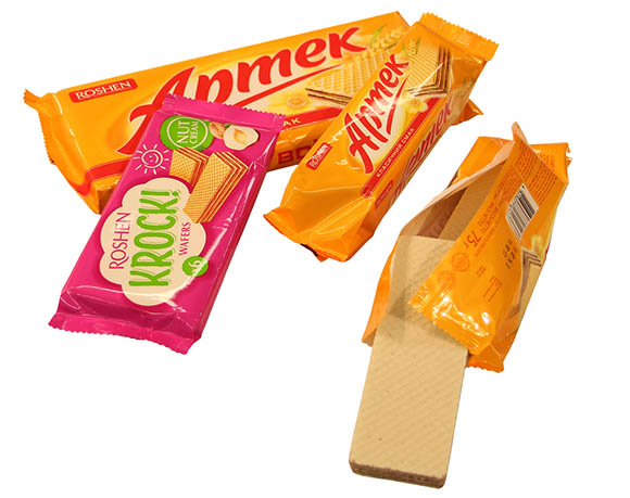 Wafer biscuit packaging