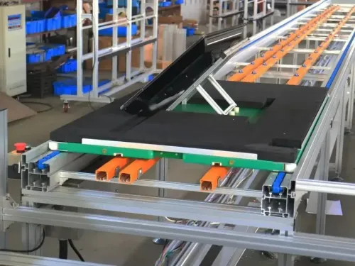 Dây chuyền lắp ráp tivi